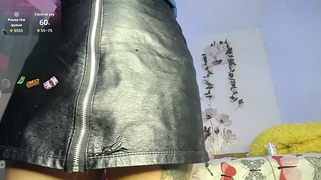 Snapshot of Liahdiaz_ chatting on February 25, 2026, 3:12 pm Liahdiaz online show from February 25, 2026, 3:12 pm