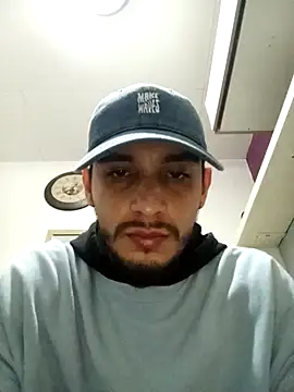 Juandavidbolivar online show from November 10, 2025, 3:00 am