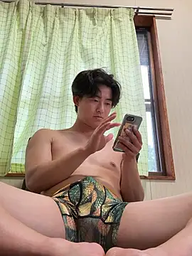 shoma2003 online show from June 8, 2026, 8:37 am