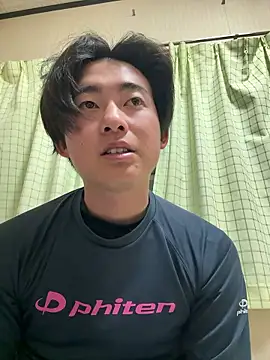 shoma2003 online show from March 12, 2026, 1:04 pm