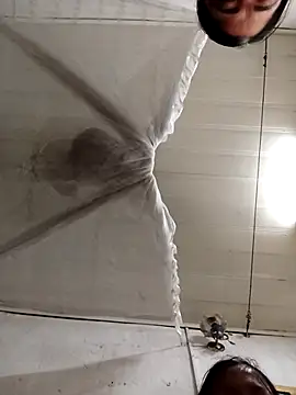 Snapshot of Mona8386 chatting on October 24, 2025, 2:10 am Mona8386 online show from October 24, 2025, 2:10 am