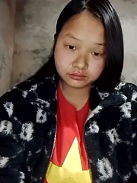 Snapshot of girl-babi chatting on January 8, 2026, 4:18 am girl-babi online show from January 8, 2026, 4:18 am