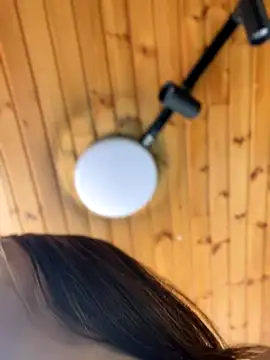 Snapshot of Isabella18_pink chatting on December 22, 2025, 6:41 pm Isabella18 pink online show from December 22, 2025, 6:41 pm