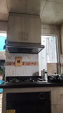 lindasyt online show from October 22, 2025, 5:23 pm