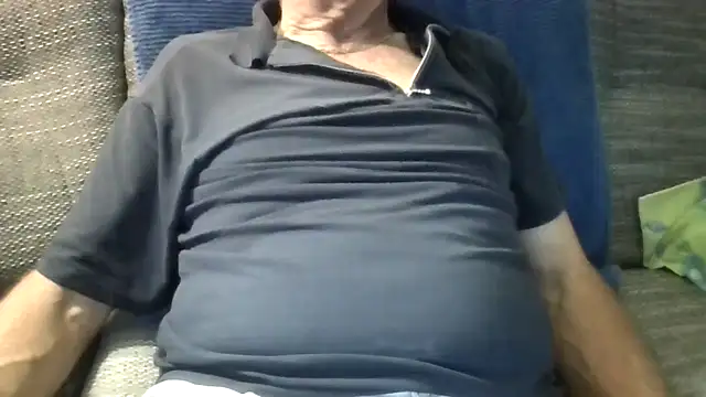 velikifant7 online show from November 28, 2025, 5:24 pm