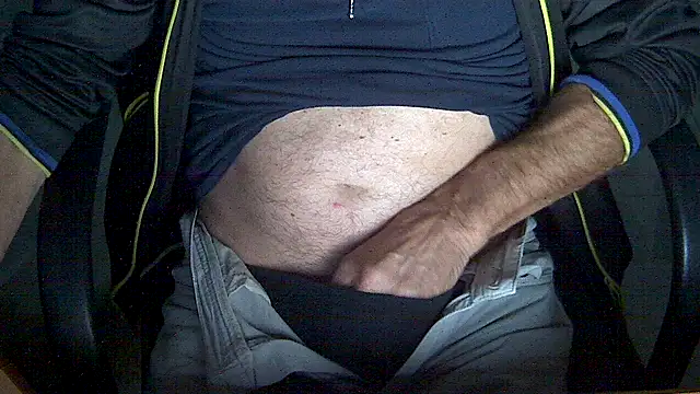 velikifant7 online show from November 29, 2025, 5:29 am