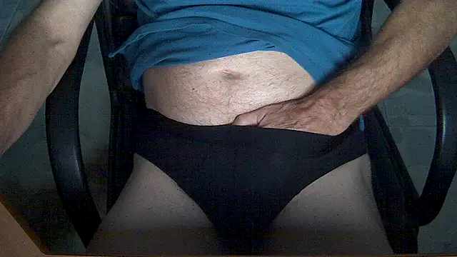 velikifant7 online show from November 17, 2025, 7:34 am