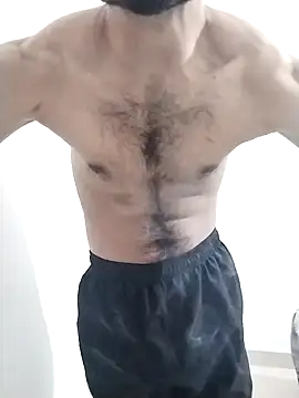 Hotyy subhu online show from February 5, 2026, 4:03 pm