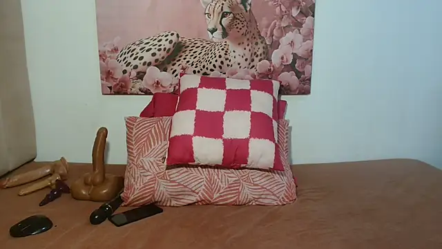 GorillaGripCunt77 online show from March 3, 2026, 10:33 am