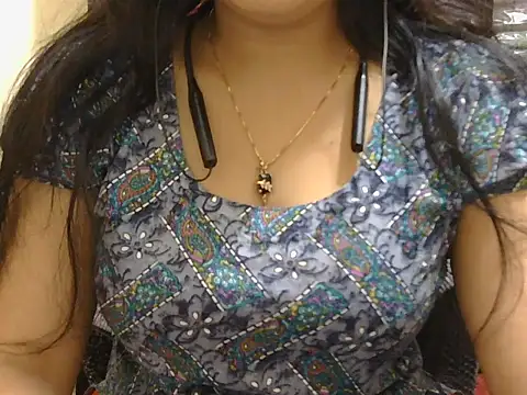 Snapshot of fairy_queen07 chatting on November 16, 2025, 6:07 am fairy queen07 online show from November 16, 2025, 6:07 am