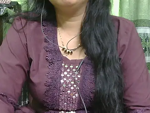 fairy queen07 online show from April 7, 2026, 6:21 pm