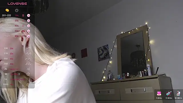 AnnySweetMilk online show from September 27, 2025, 8:26 pm