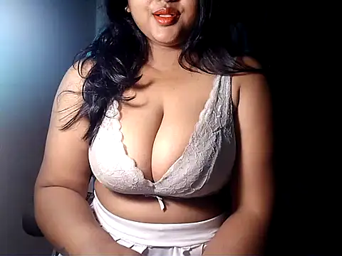 Snapshot of PatnakiRitu1 chatting on June 3, 2026, 12:33 am PatnakiRitu1 online show from June 3, 2026, 12:33 am