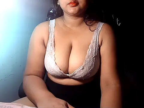 PatnakiRitu1 online show from June 26, 2026, 1:44 am