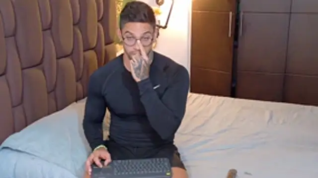 Tomy maylon online show from November 7, 2025, 3:22 am