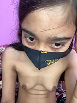 maya-Couple19 online show from August 3, 2026, 4:46 pm