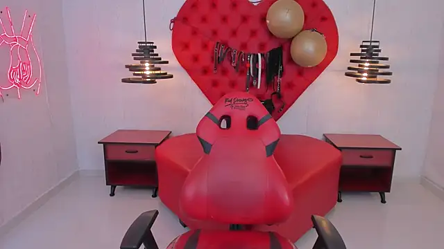 Snapshot of Miiaa_Foxyy_ chatting on September 20, 2025, 3:44 am Miiaa Foxyy online show from September 20, 2025, 3:44 am