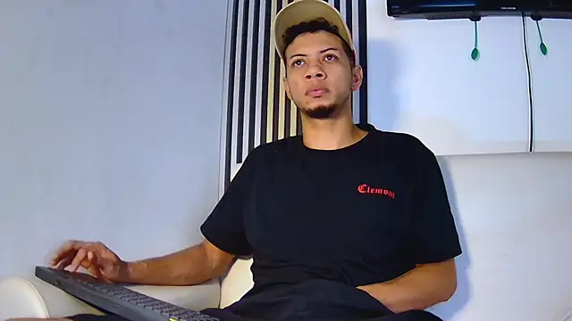 DustinandJordan online show from February 11, 2026, 1:44 pm