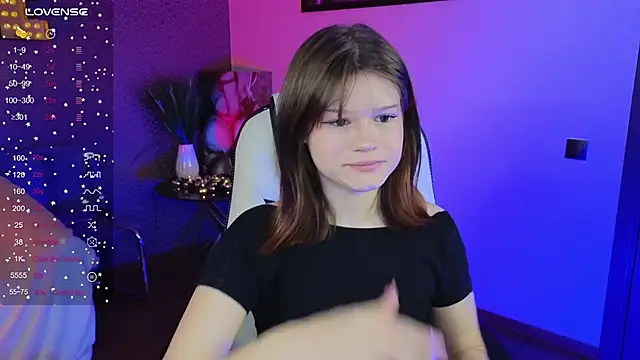 Lunamytrend online show from October 17, 2025, 12:07 pm