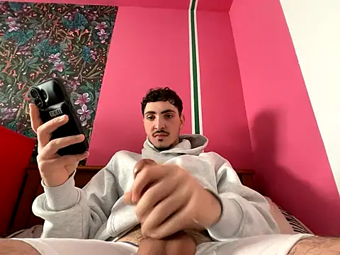 amo660 online show from December 15, 2025, 9:48 am