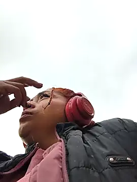 Mariana-94 online show from April 16, 2026, 12:28 pm