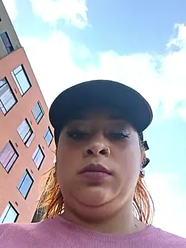 Snapshot of Mariana-94 chatting on February 21, 2026, 12:51 pm Mariana-94 online show from February 21, 2026, 12:51 pm