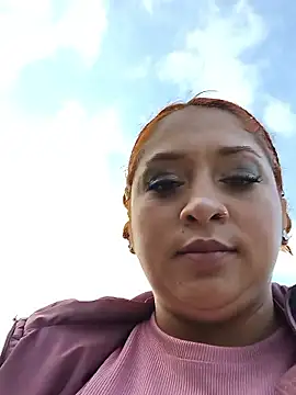 Snapshot of Mariana-94 chatting on February 11, 2026, 12:05 pm Mariana-94 online show from February 11, 2026, 12:05 pm