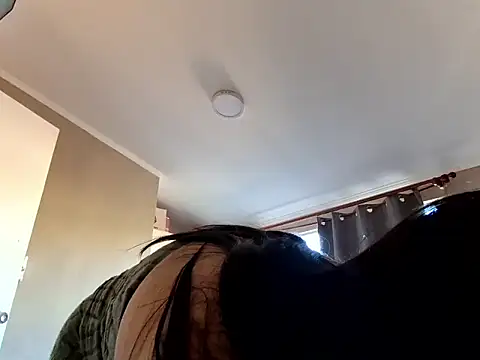 Snapshot of Denisutra777 chatting on April 6, 2026, 6:53 pm Denisutra777 online show from April 6, 2026, 6:53 pm