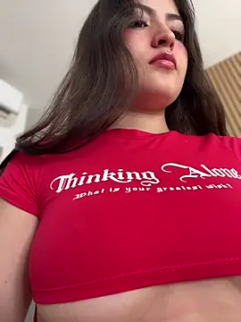 Snapshot of Gaby-Herrera chatting on December 16, 2025, 8:46 pm Gaby-Herrera online show from December 16, 2025, 8:46 pm