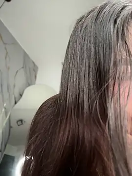 Snapshot of Gaby-Herrera chatting on April 21, 2026, 9:21 pm Gaby-Herrera online show from April 21, 2026, 9:21 pm