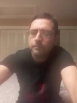 Snapshot of Gearsuit chatting on March 3, 2026, 1:23 am Gearsuit online show from March 3, 2026, 1:23 am