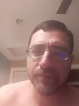 Snapshot of Gearsuit chatting on February 25, 2026, 4:12 am Gearsuit online show from February 25, 2026, 4:12 am