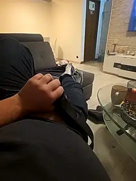 Snapshot of bigdicksklave chatting on February 23, 2026, 8:42 pm bigdicksklave online show from February 23, 2026, 8:42 pm