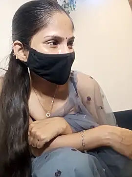 TheSassyGirl7 online show from October 13, 2025, 7:04 pm