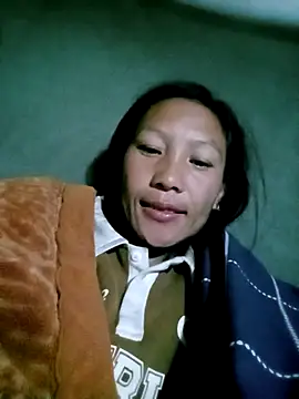 Lisa pusy online show from November 27, 2025, 8:42 pm