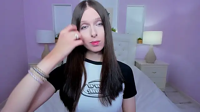 dark k1tty online show from April 2, 2026, 6:47 pm