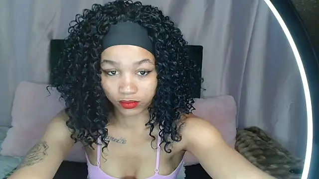 -cleowilliams- online show from September 23, 2025, 10:11 am