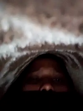 layra 9900 online show from December 13, 2025, 8:15 pm