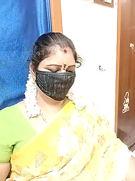 sushma26 online show from November 21, 2025, 5:12 pm