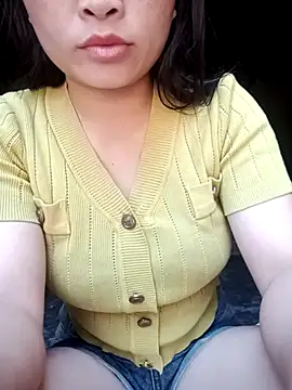 Snapshot of may__45 chatting on October 12, 2025, 4:14 am may 45 online show from October 12, 2025, 4:14 am