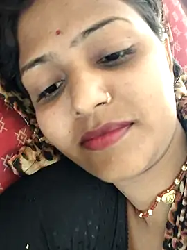 AnanyaKapoor89 online show from October 15, 2025, 6:44 am