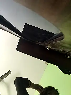 AnanyaKapoor89 online show from November 26, 2025, 6:24 am