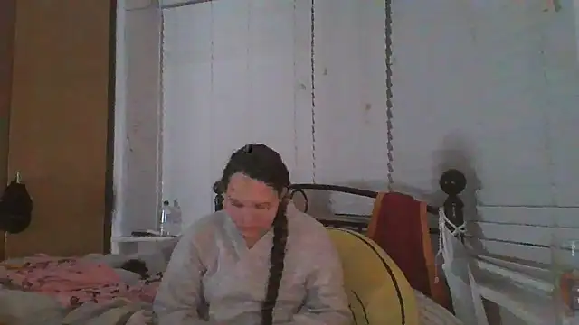 Snapshot of lu_official1 chatting on November 13, 2025, 8:02 pm lu official1 online show from November 13, 2025, 8:02 pm