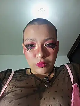 Snapshot of Cherry_vald chatting on February 6, 2026, 12:12 pm Cherry vald online show from February 6, 2026, 12:12 pm