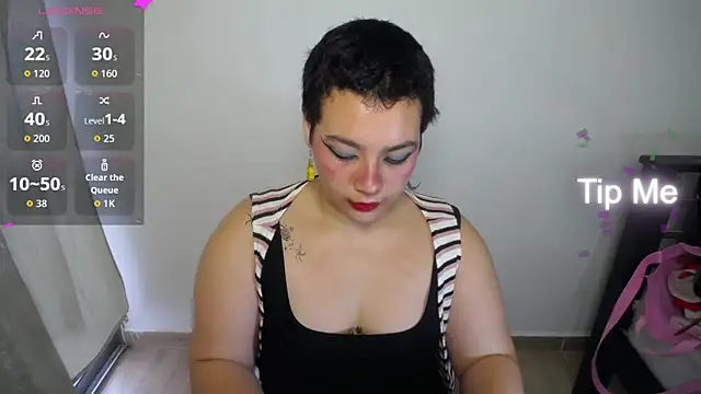 Snapshot of Cherry_vald chatting on July 16, 2026, 12:35 pm Cherry vald online show from July 16, 2026, 12:35 pm