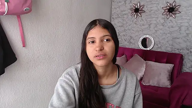 Evagirl69 online show from November 25, 2025, 6:08 pm