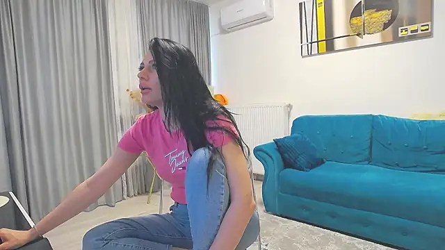 ScarletTemptations online show from March 29, 2026, 6:15 am