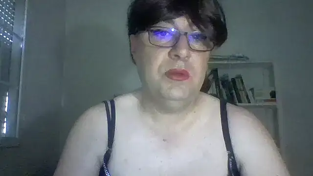 nataliacd online show from September 19, 2025, 10:08 am