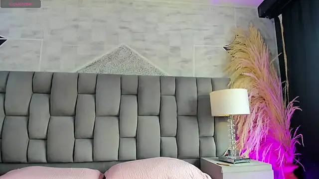 Snapshot of PauliinaBelle_ chatting on June 13, 2026, 1:53 pm PauliinaBelle online show from June 13, 2026, 1:53 pm