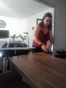 Aambre95Esexy online show from October 11, 2025, 3:13 pm